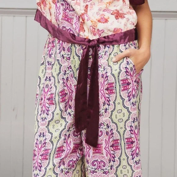 NWT Anthropologie Clara Velvet Trimmed Pajama Bottoms Small - Picture 3 of 3